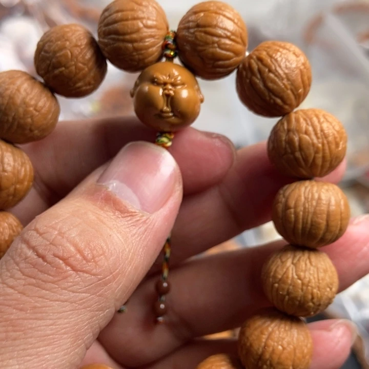 猴头核桃吊坠今天