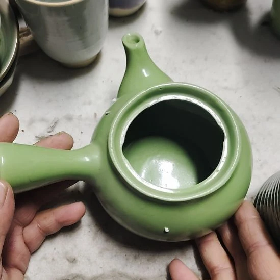 瓷片五厂，七厂各种摆件，瓷片，均有瑕疵！