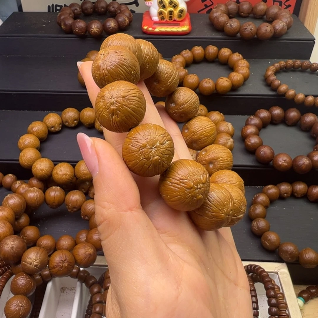 Z***.吊坠紫金鼠19原皮高货纯圆