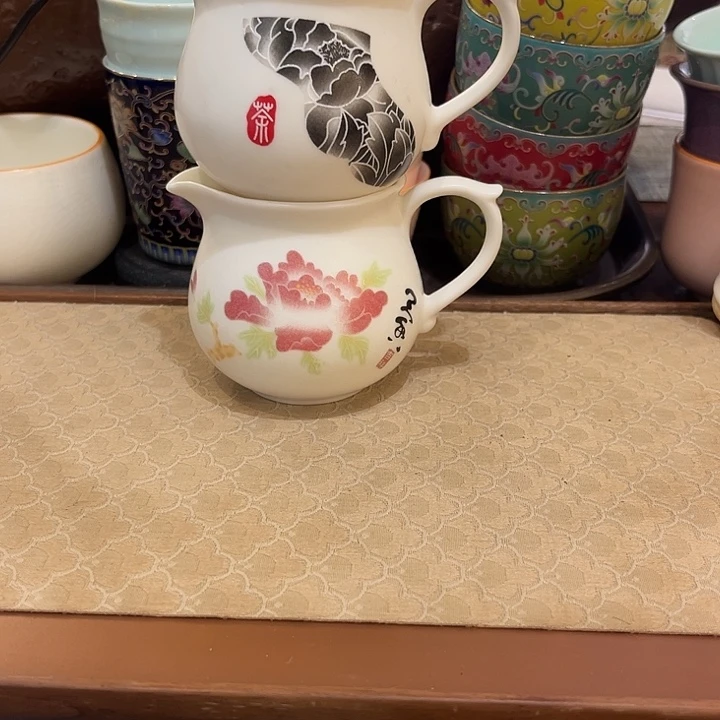 瓷片陶瓷公杯微瑕2个