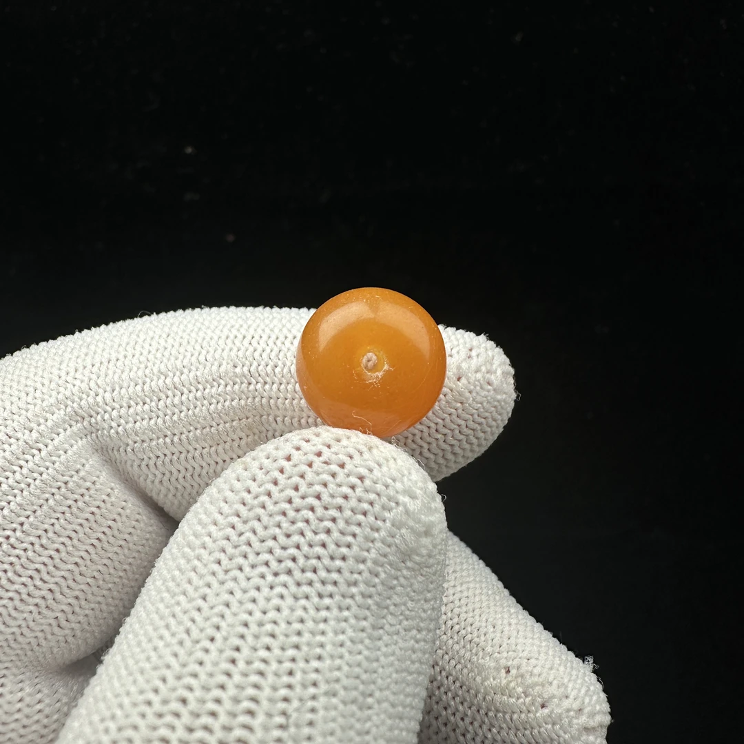 B3346天然原矿蜜蜡 墩子12.7*8.3mm支持复检 假一罚四