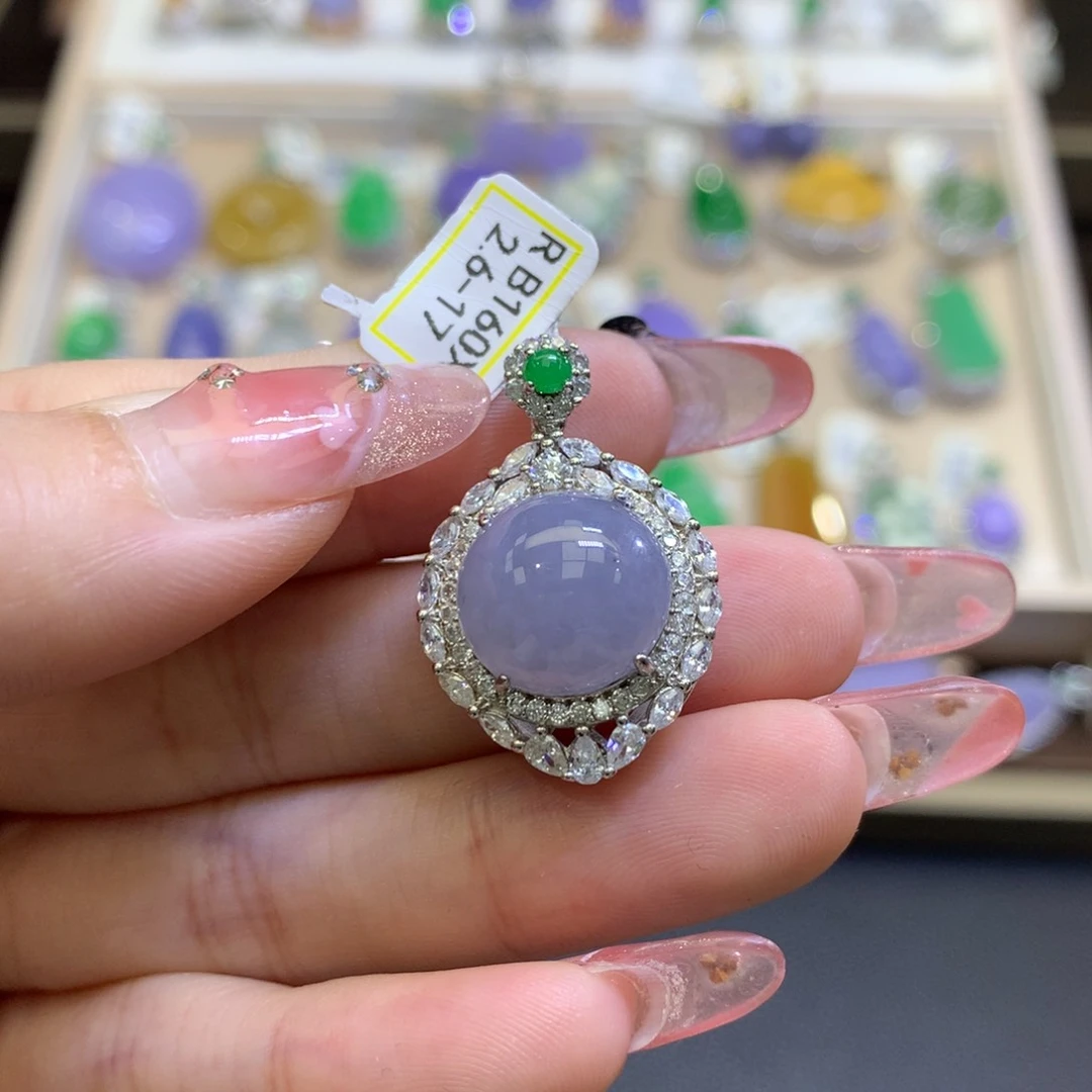 翡翠颈饰银S925镶嵌翡翠