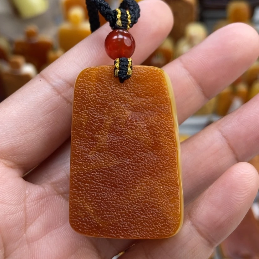 【闪购商品】琥珀颈饰未镶嵌