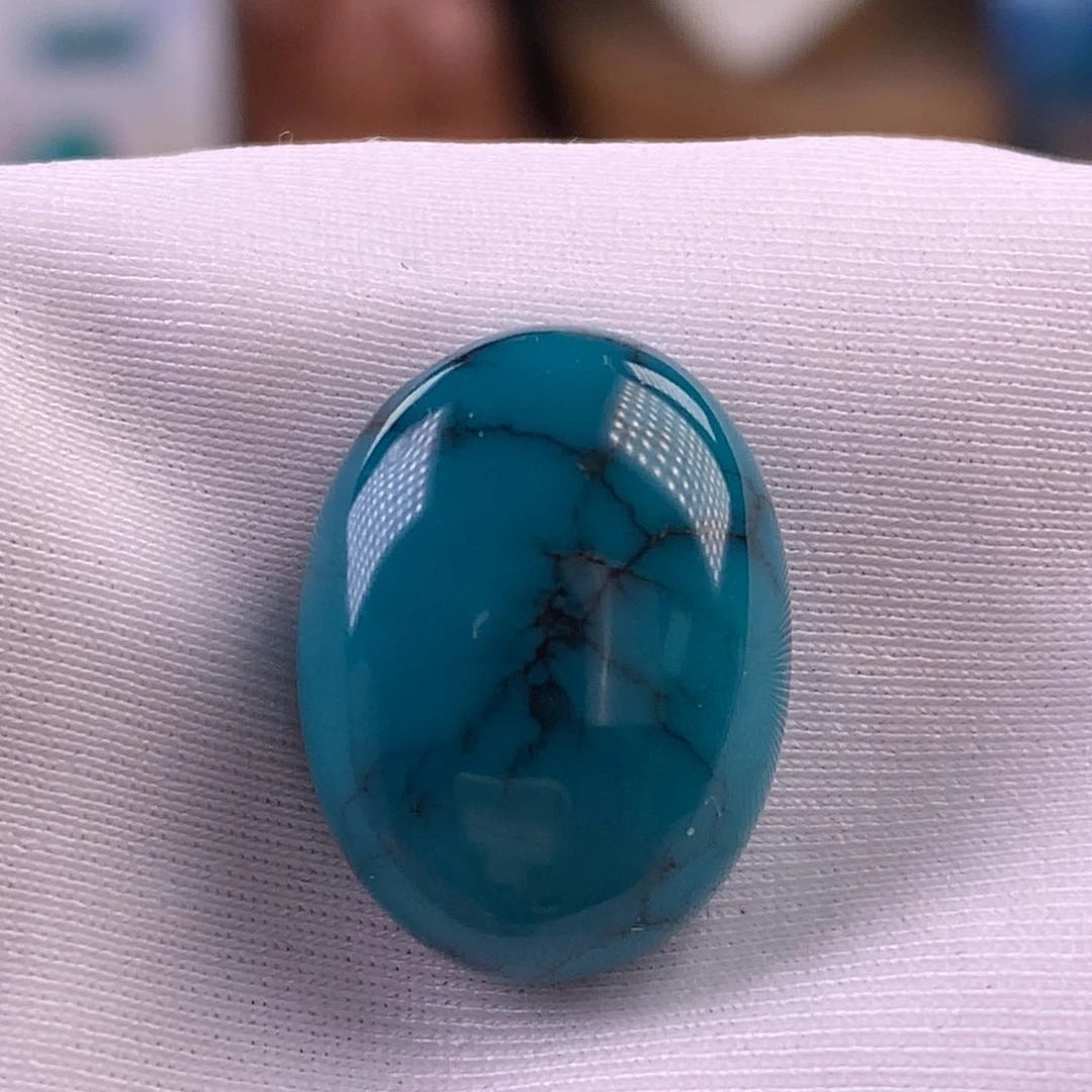 绿松石未镶嵌珠宝奇石14x18.8x7mm