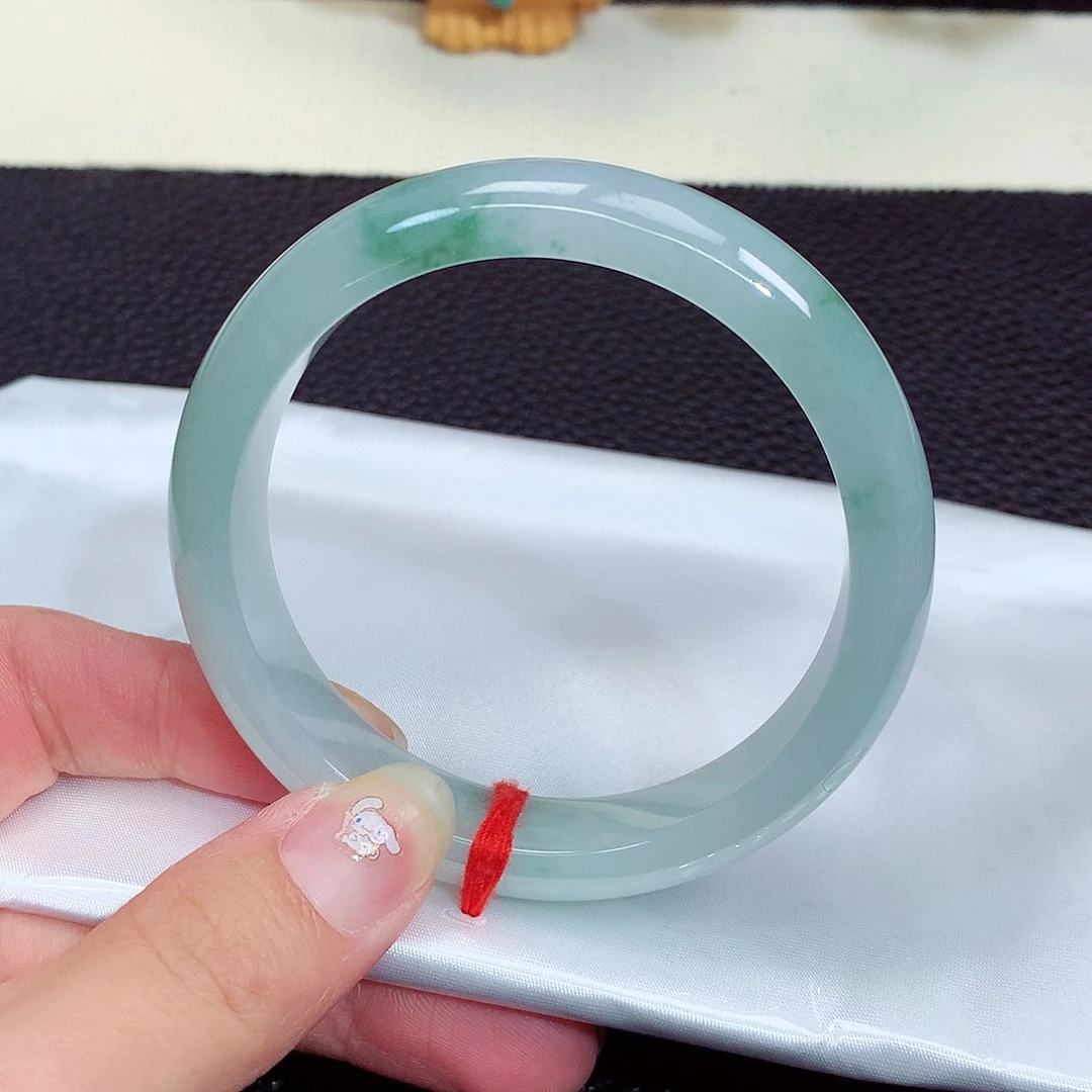 翡翠手镯未镶嵌581号