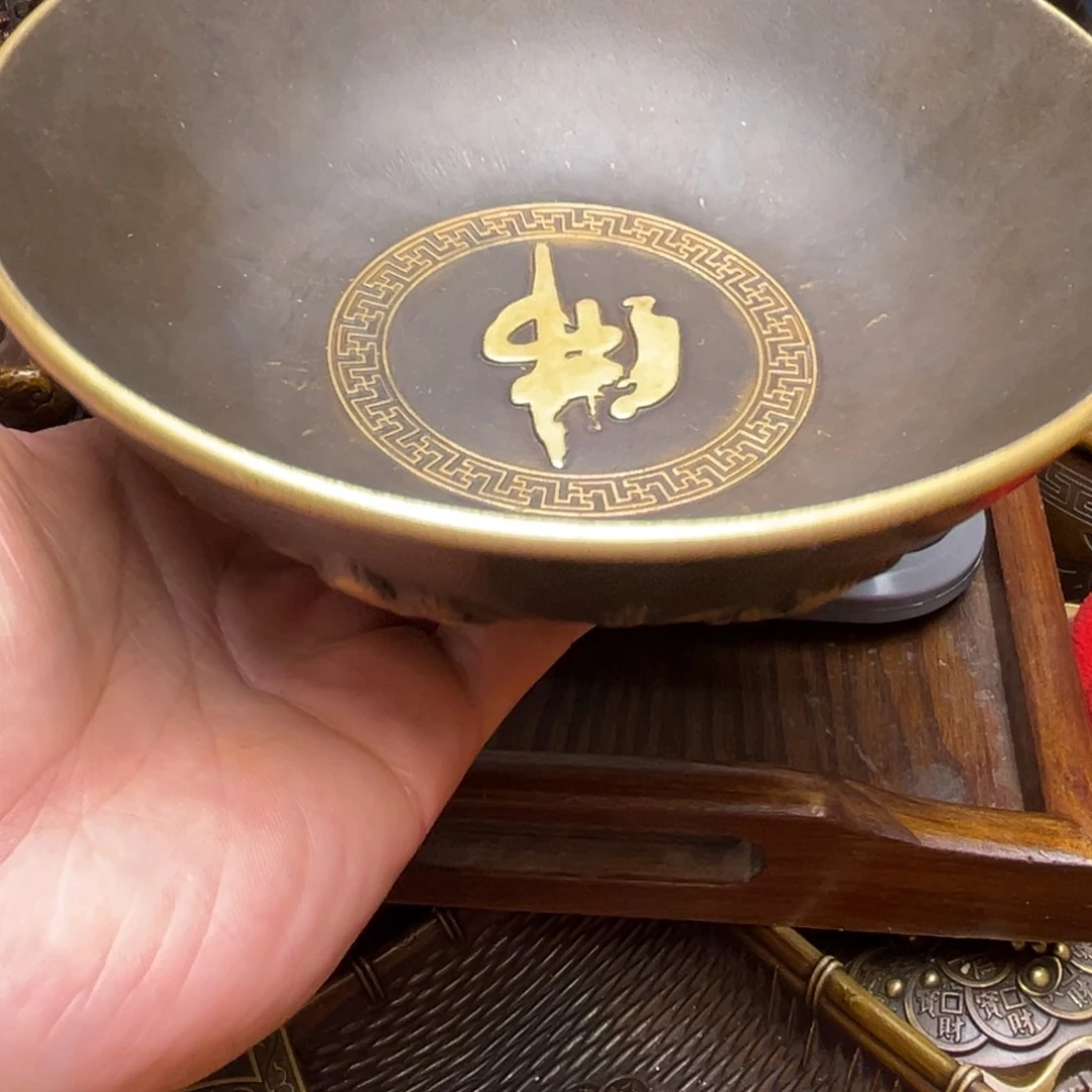 精美铜器点击下单