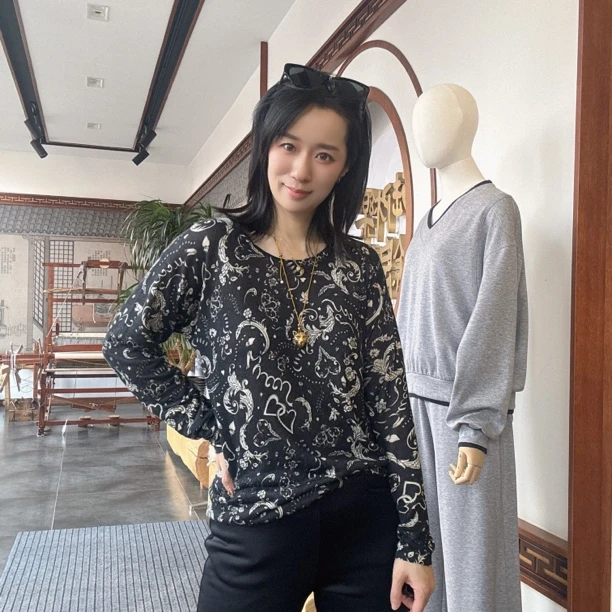 柞蚕丝印花女上衣圆领显瘦时尚打底长袖针织衫 1486