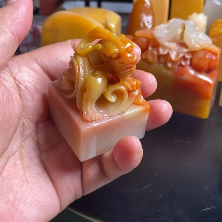 老挝石老挝北部田黄印章3.8