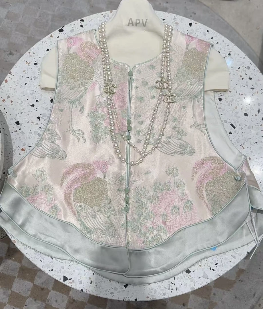 【孔雀】醋酸重工刺绣马甲时尚国风孔雀提花无袖免烫女士春夏马甲