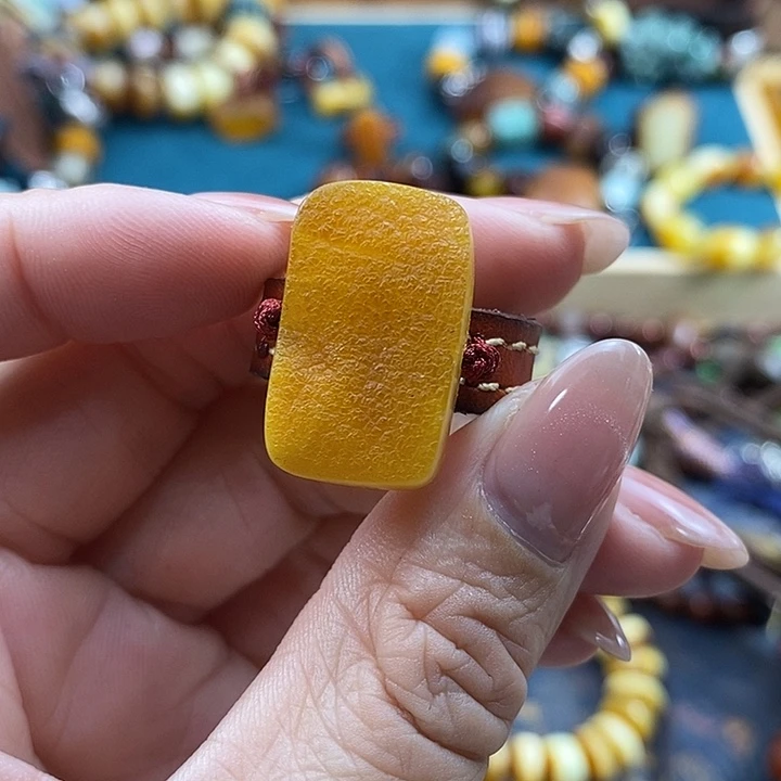 蜜蜡未镶嵌戒指戒指