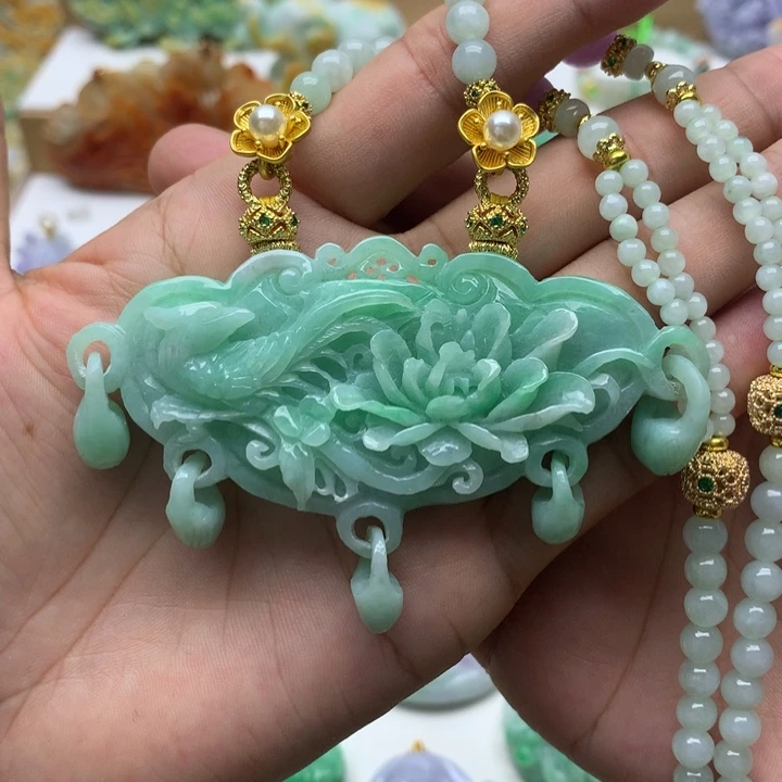 颈饰未镶嵌翡翠翡翠