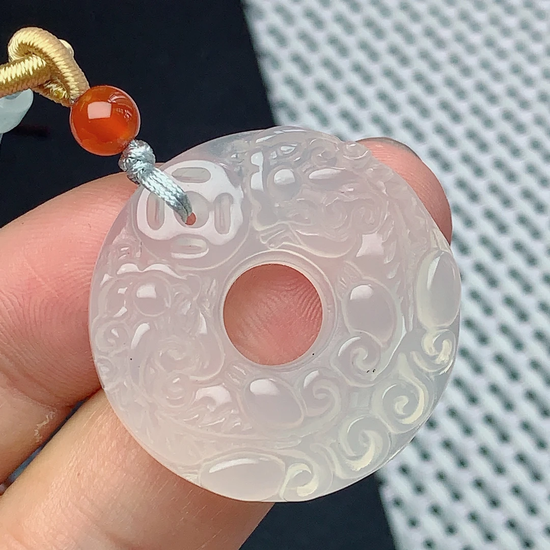 天然玛瑙白冰一刀切双貔貅平安扣玉石吊坠32.6/7.6mm