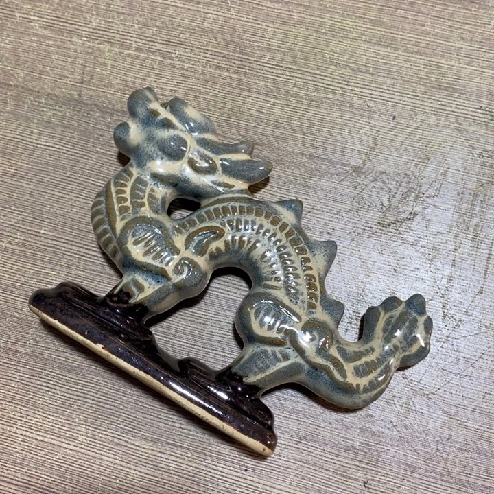 瓷片七厂窑变龙摆件