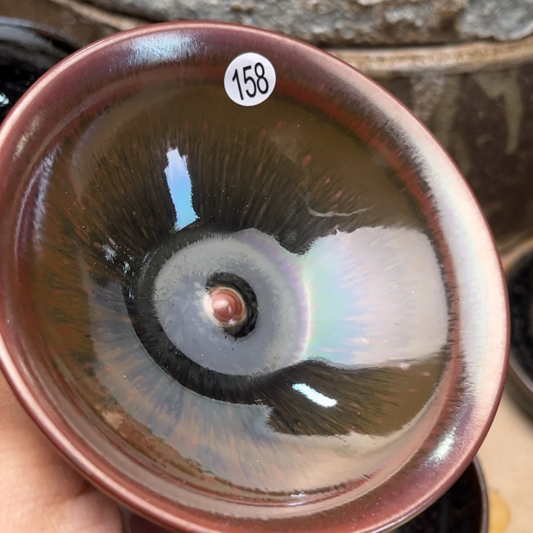 茶盏义兴龙窑坚持真柴烧