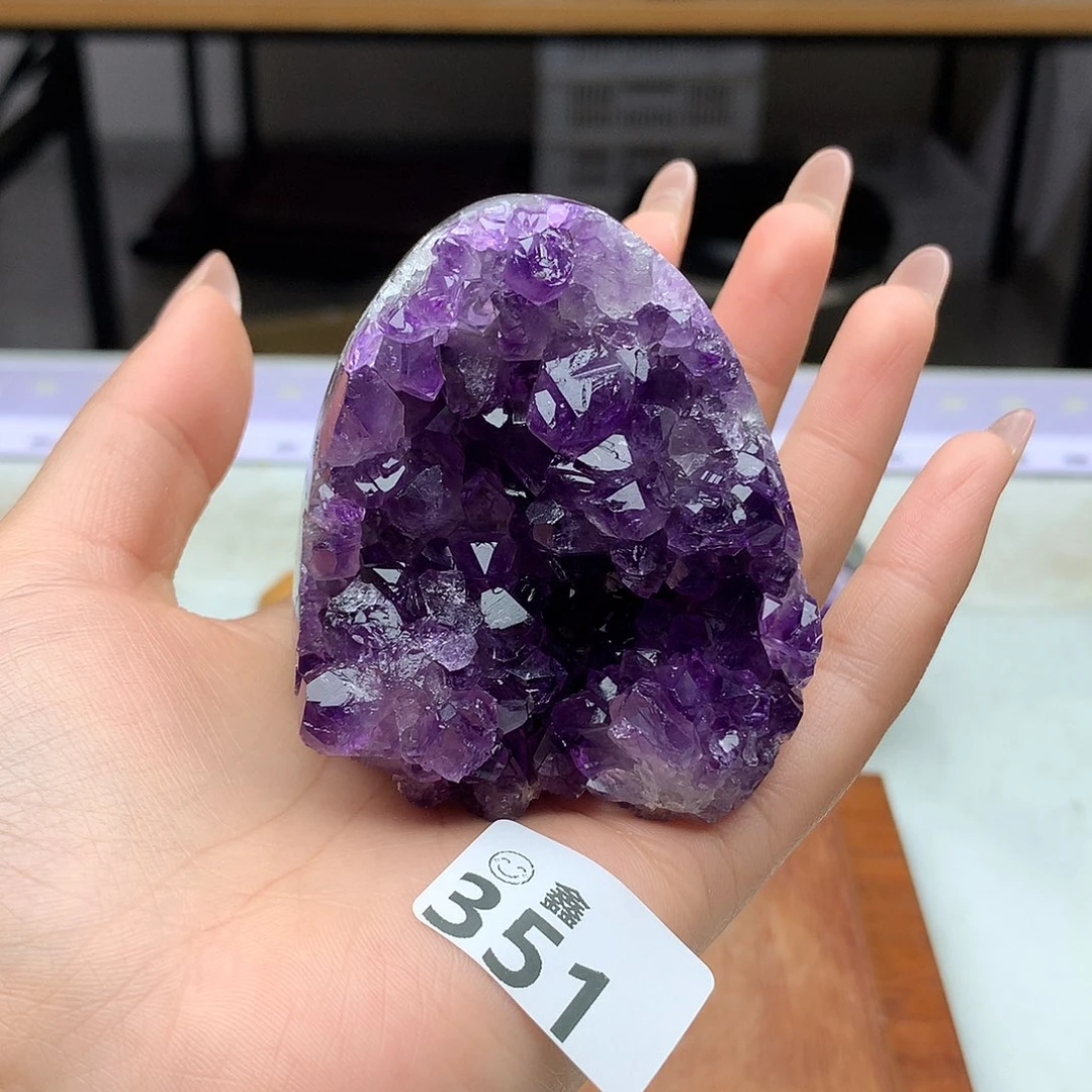 未镶嵌大型摆件（非配饰）水晶