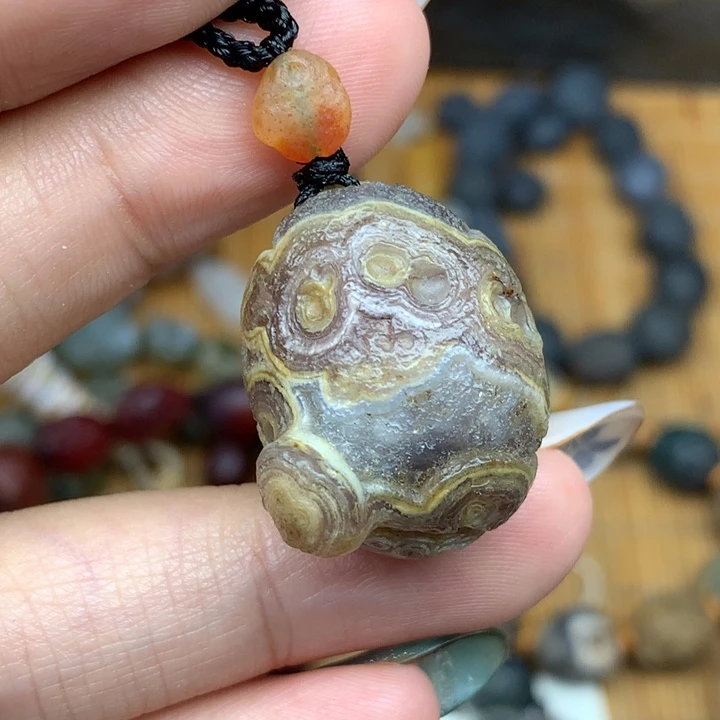 玛瑙/玉髓未镶嵌珠宝半成品