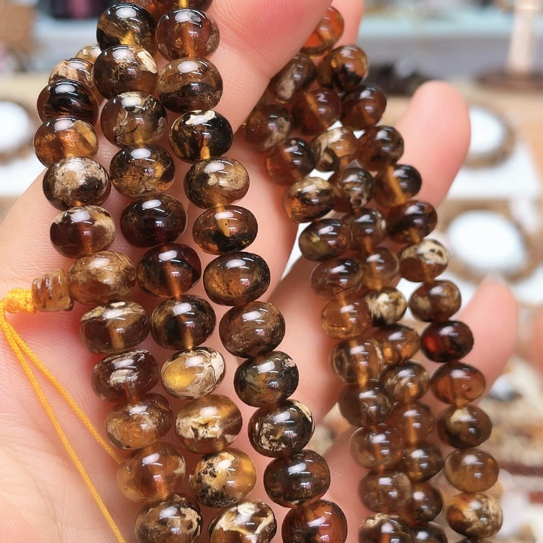 未镶嵌琥珀裸石八71659