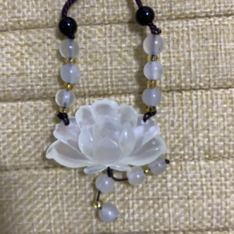 岫玉冰白小荷花14