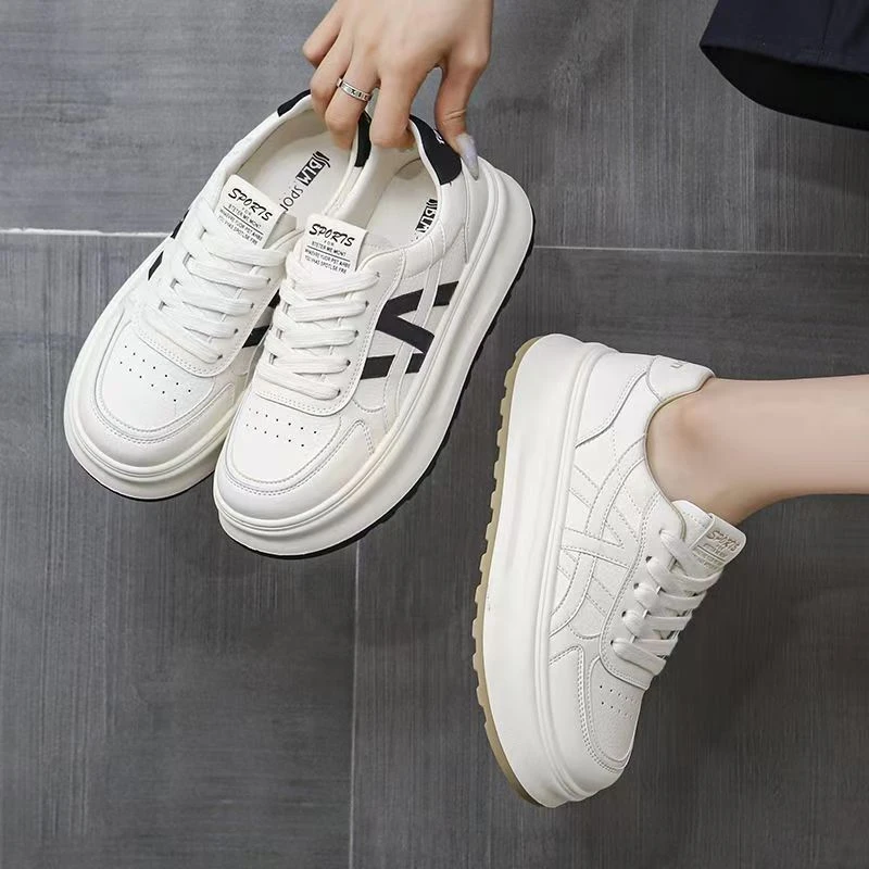 时尚厚底小白鞋2025年新款百搭学生运动女板鞋L18