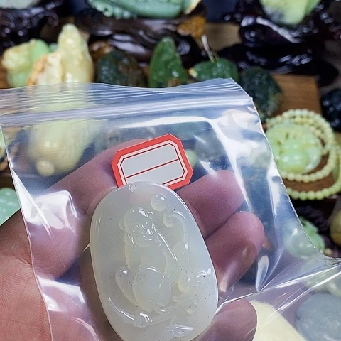 未镶嵌蛇纹石玉手链