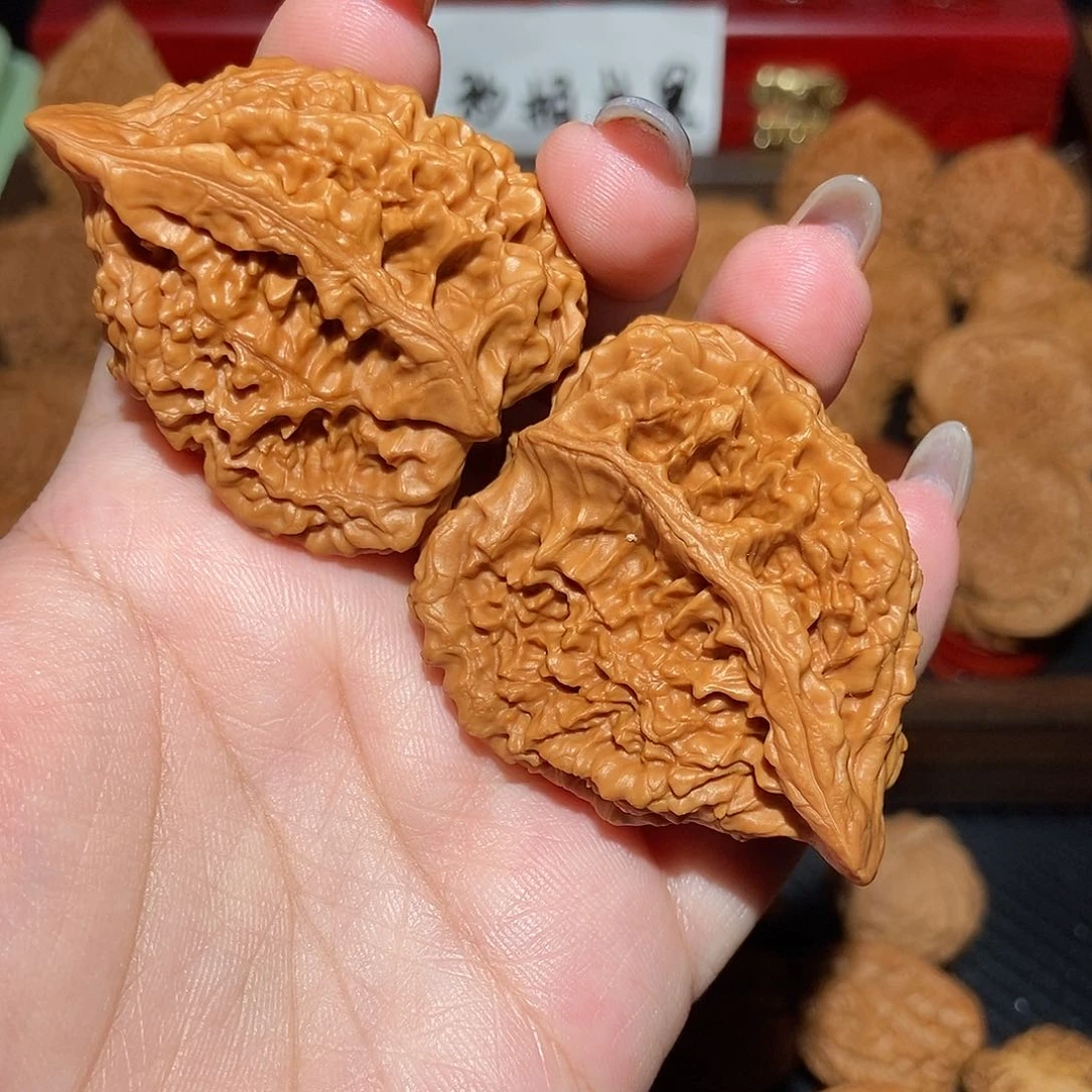 文玩核桃吊坠官帽半壁40