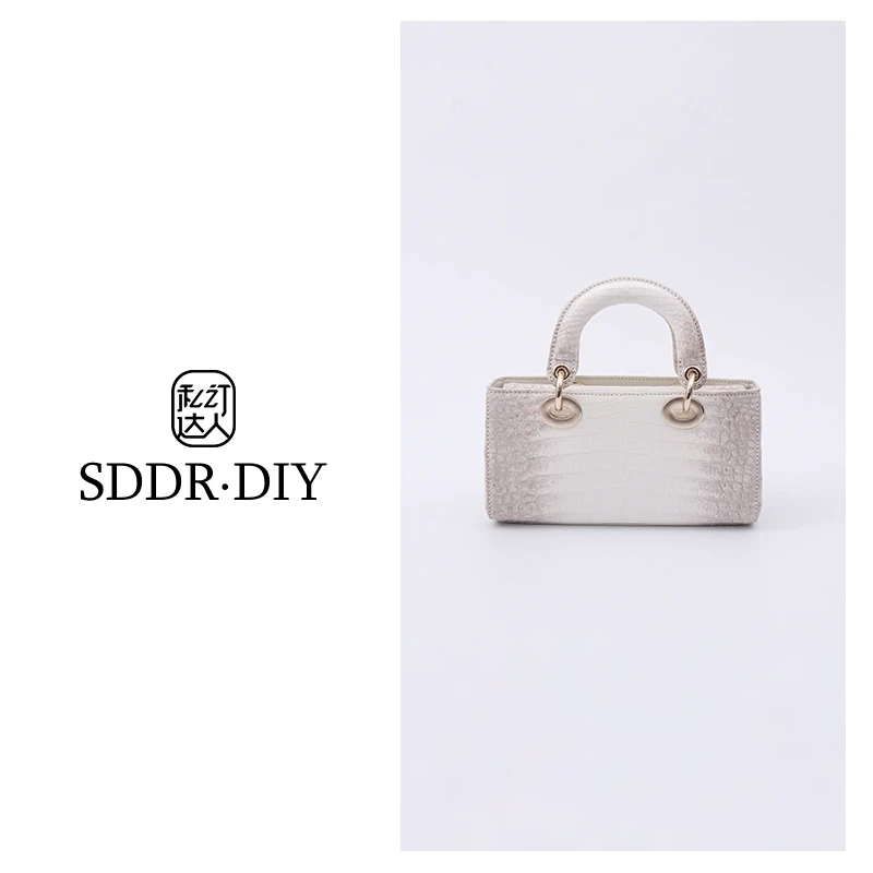 AI.BAGBURRY2025上新斜挎包鳄鱼皮 轻奢时尚