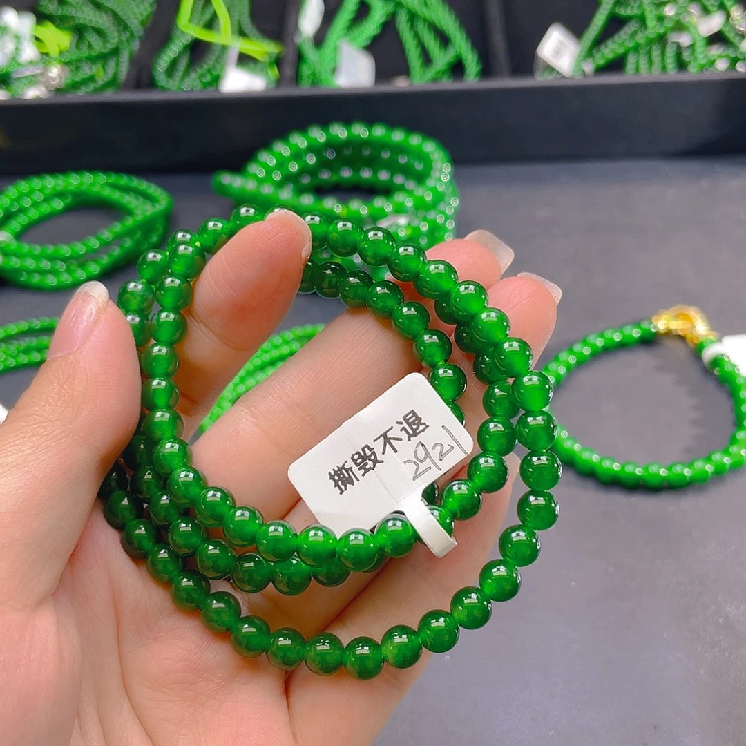 翡翠未镶嵌颈饰