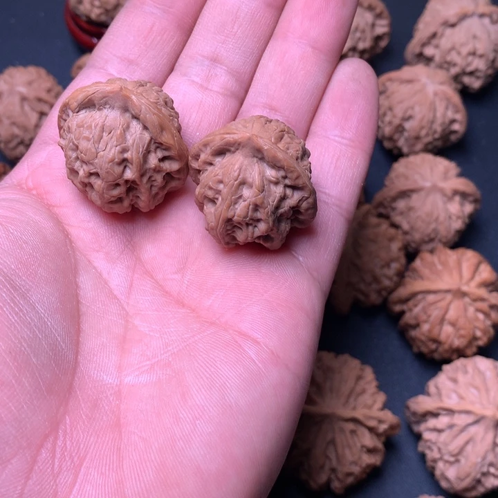 文玩核桃把件31佛度29