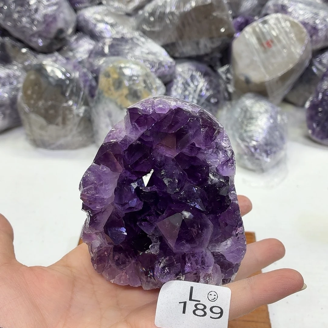 水晶摆件未镶嵌天然紫水晶