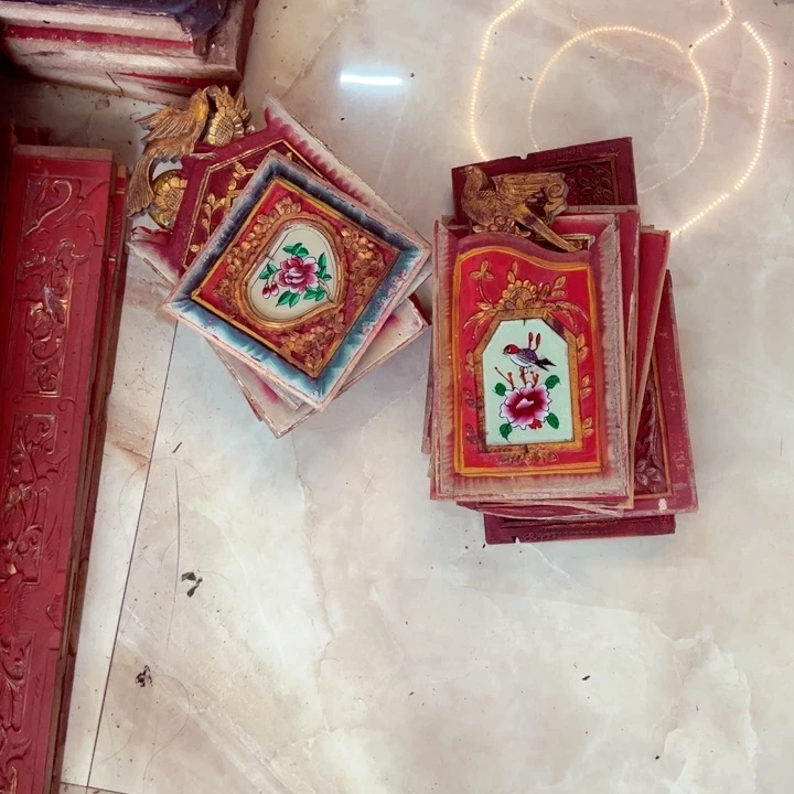 紫*木雕工艺18片玻璃