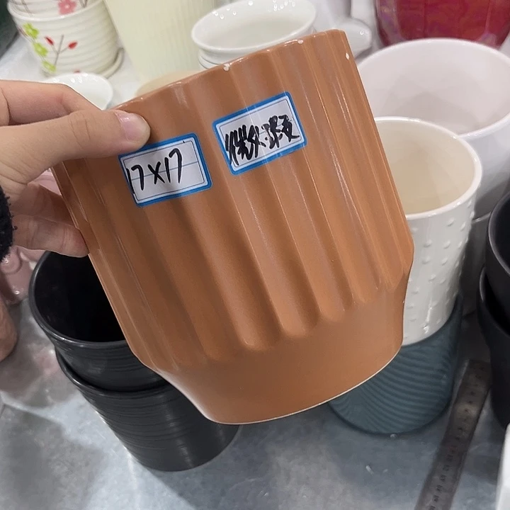 福利价花盆默认打孔全场10包邮