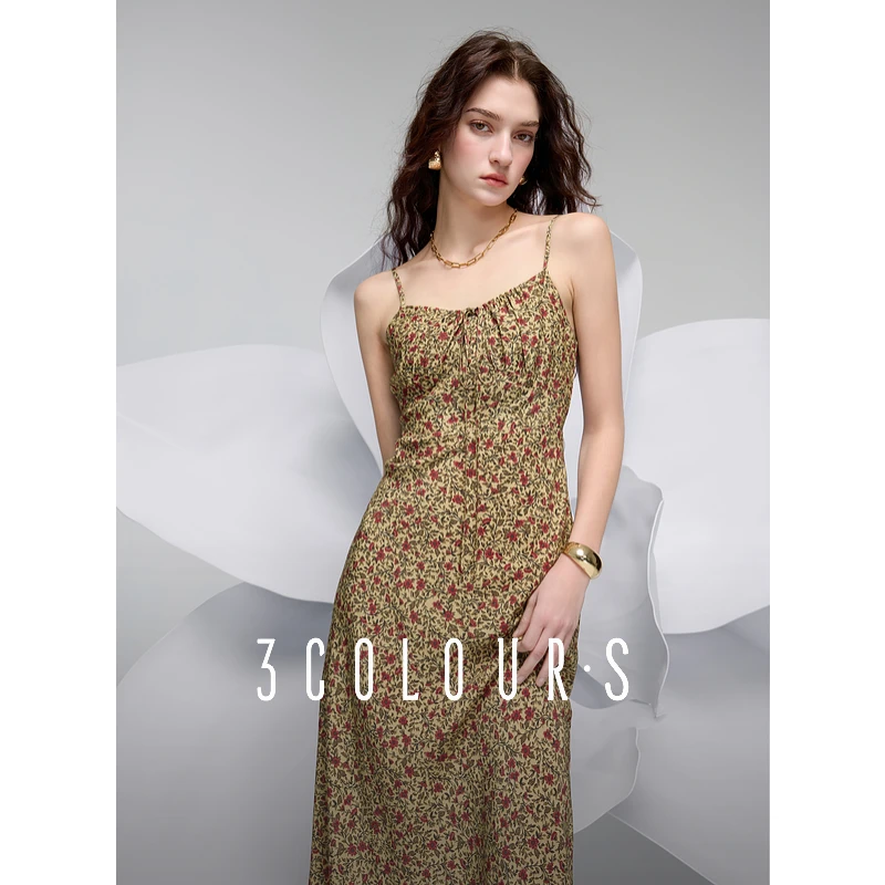 三彩2025夏季新款碎花吊带连衣裙无袖系带V领修身a字长裙女S
