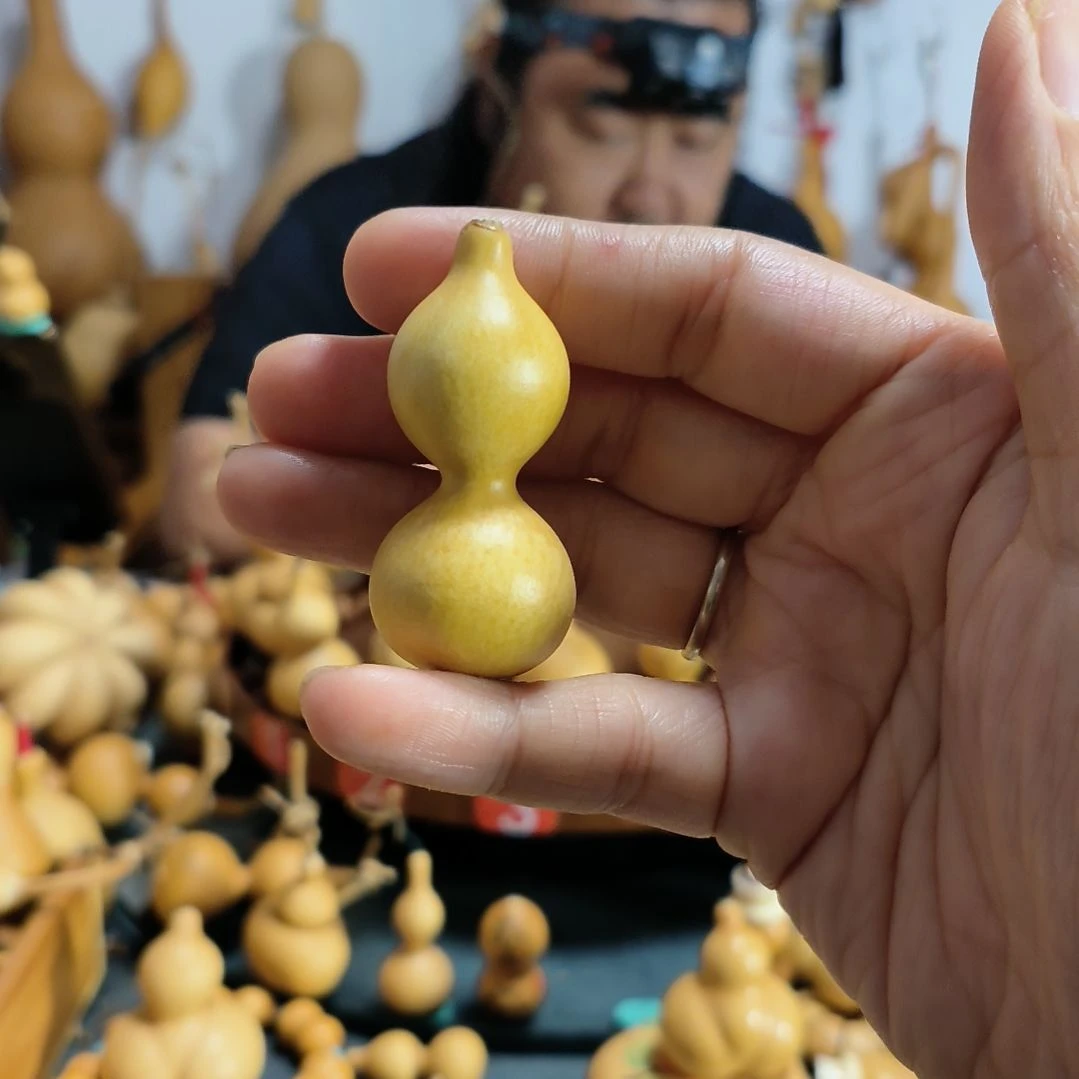 沈***浩葫芦福禄双全手把件