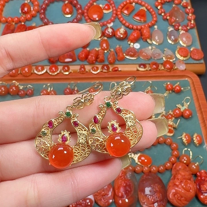 南红玛瑙银S925镶嵌耳饰