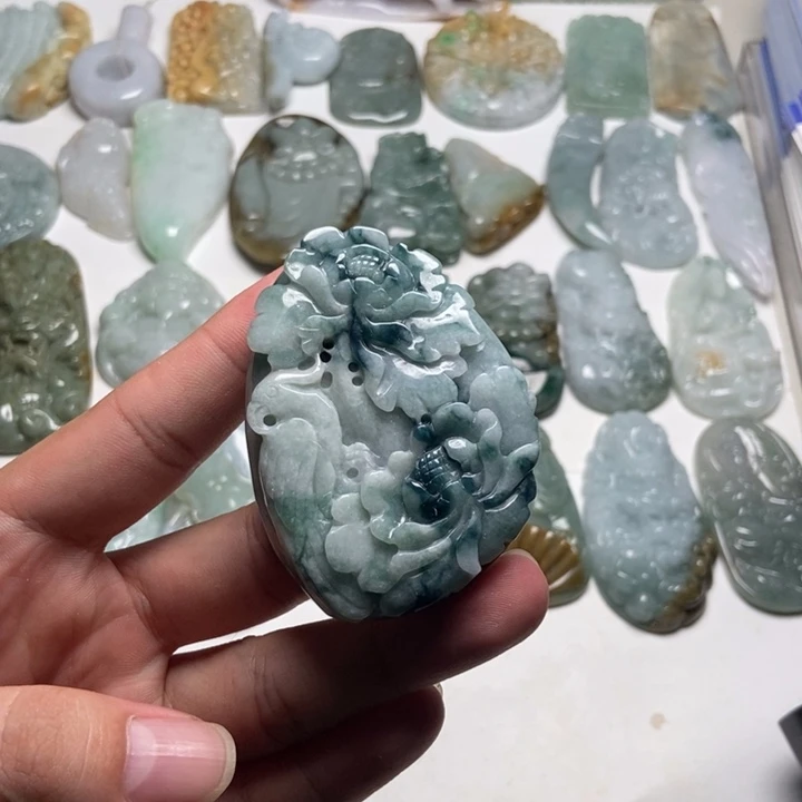 颈饰未镶嵌翡翠花开富贵37