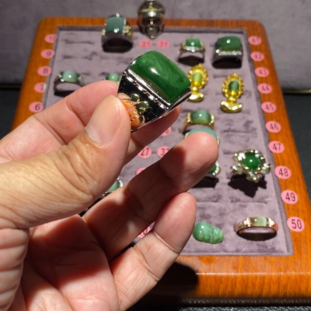 和田玉（碧玉）未镶嵌戒指