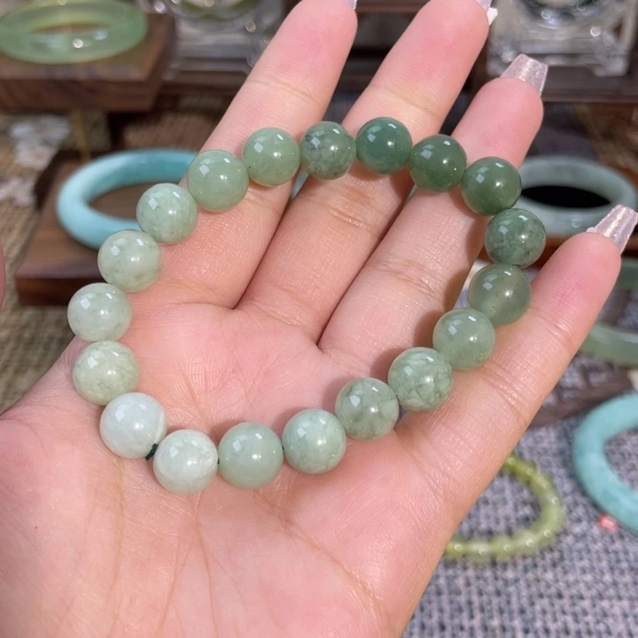 岫玉未镶嵌手镯默认微瑕