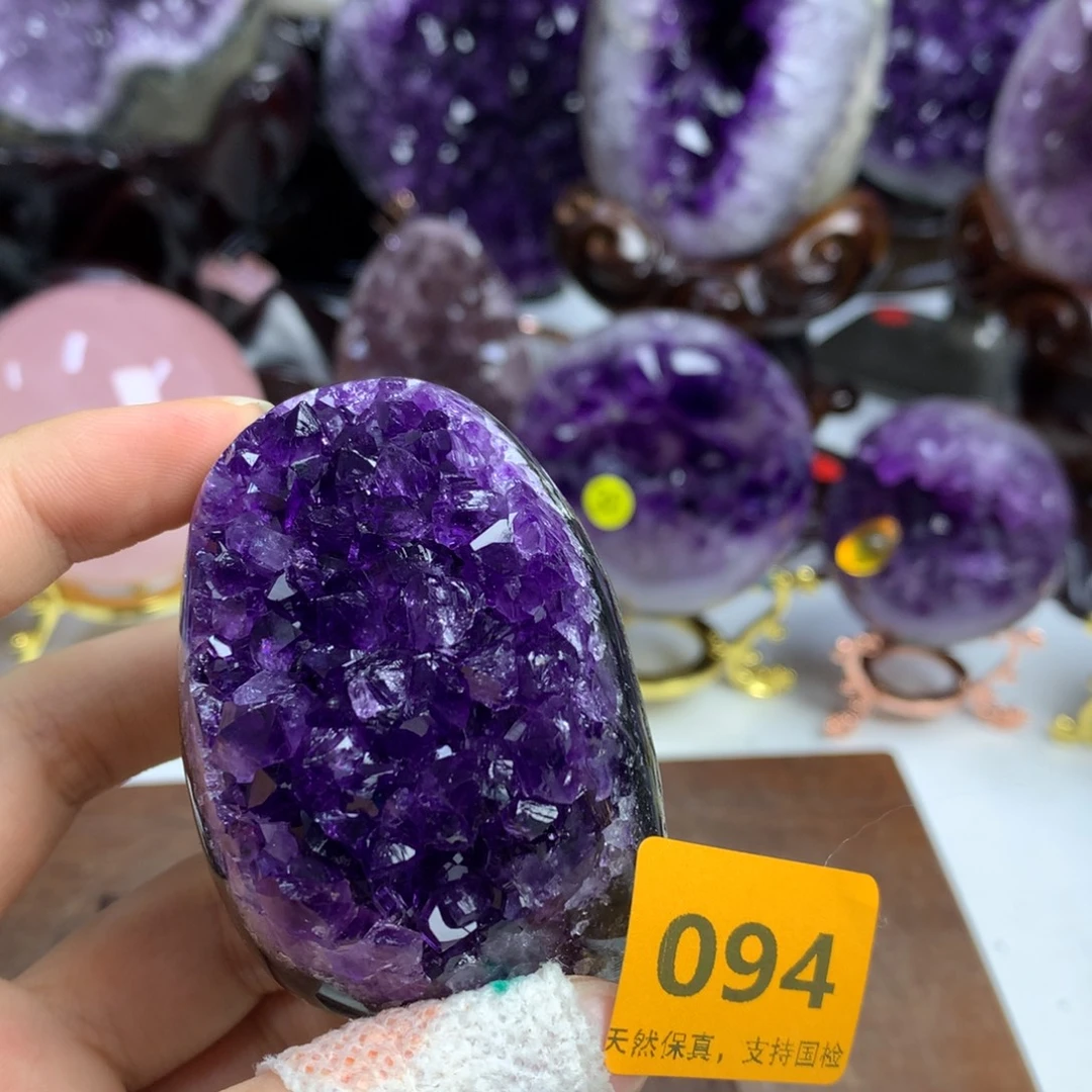 紫晶未镶嵌摆件紫晶