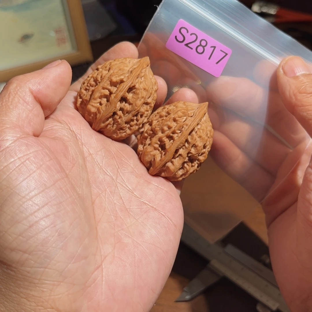 文玩核桃把件鸡心
