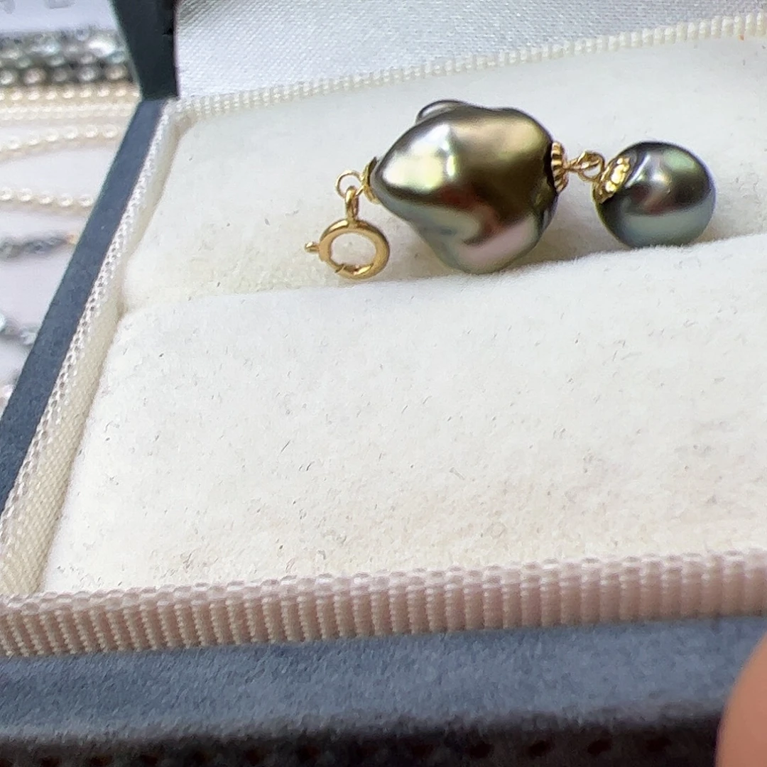 18K金镶嵌海水珍珠颈饰