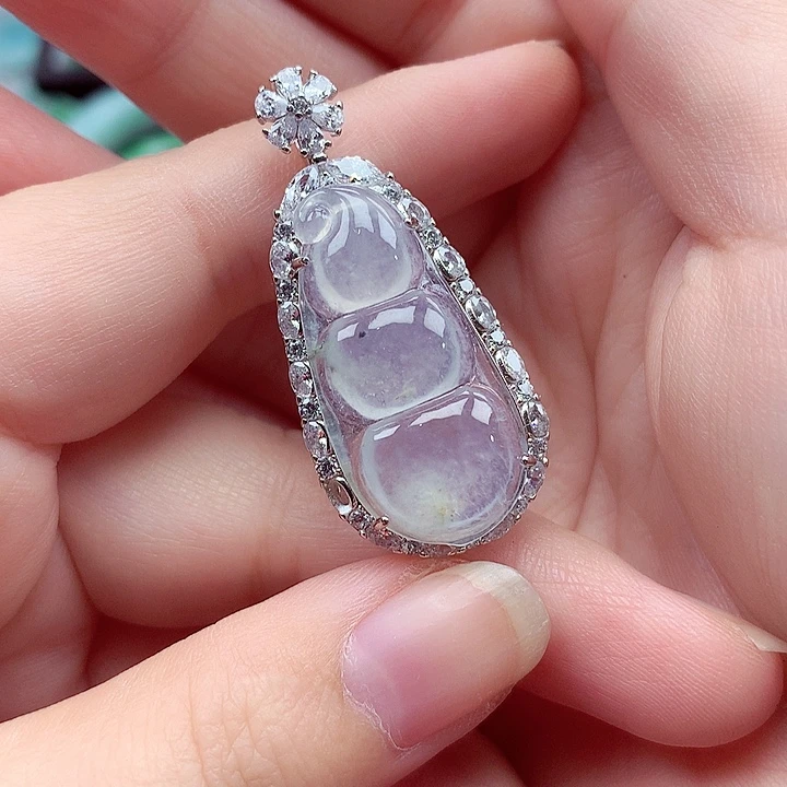 翡翠银S925镶嵌颈饰翡翠