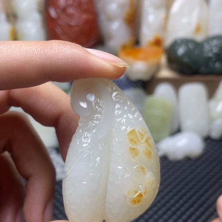 未镶嵌和田玉挂件