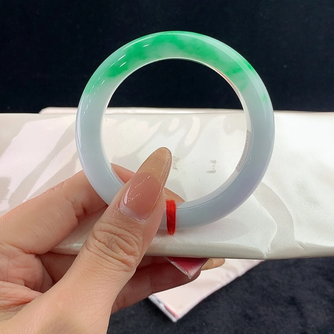 【闪购商品】未镶嵌手镯翡翠正55