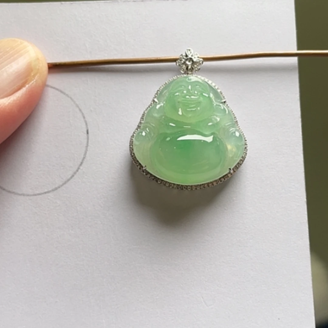 【闪购商品】吊坠(不含链)18K金镶嵌翡翠