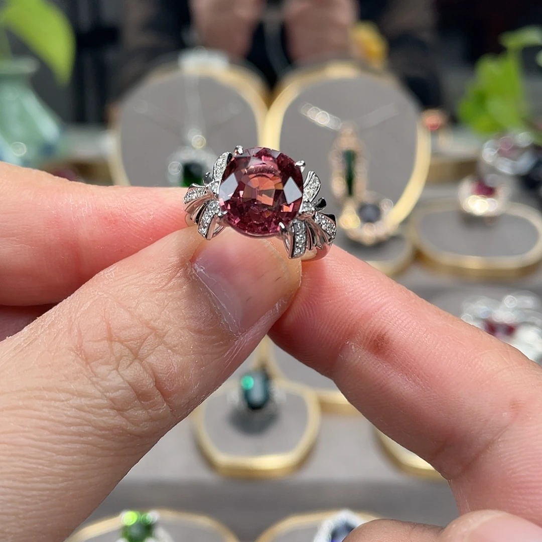碧玺戒指18K金镶嵌6.34ct