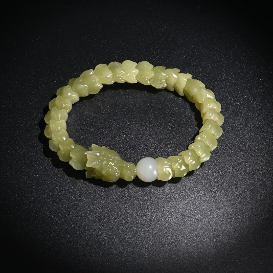 lot20和田玉黄玉龙骨手串/保利