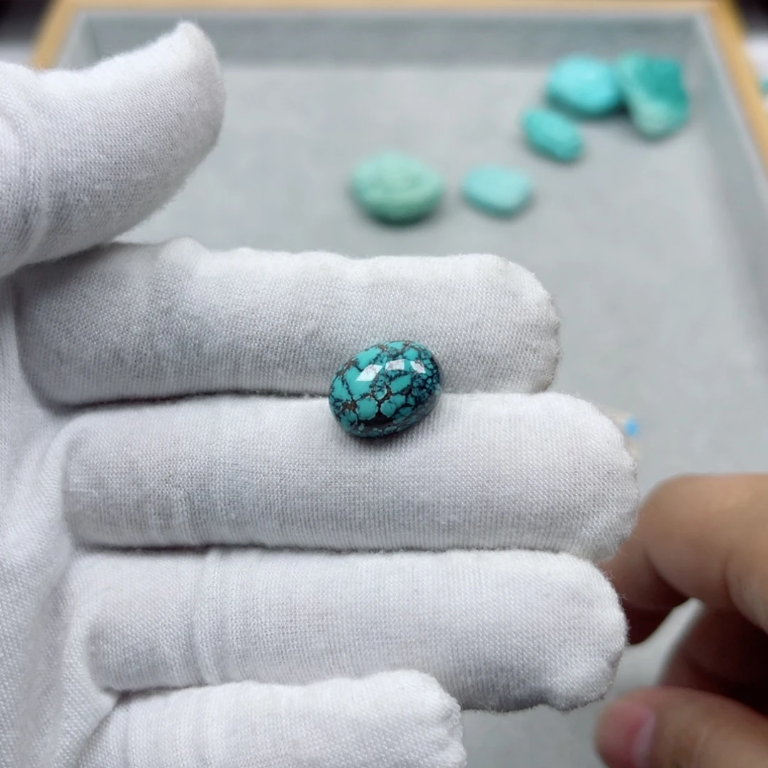 绿松石未镶嵌挂件