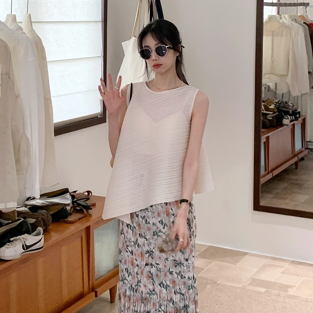 【气质无袖小衫】女2025夏季新款韩系圆领设计感小个子高级感上衣
