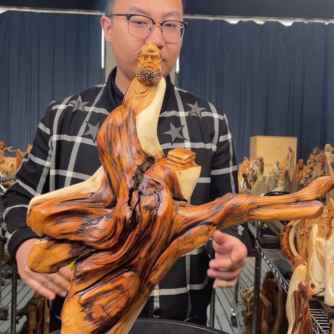 柏木（崖柏）随型摆件