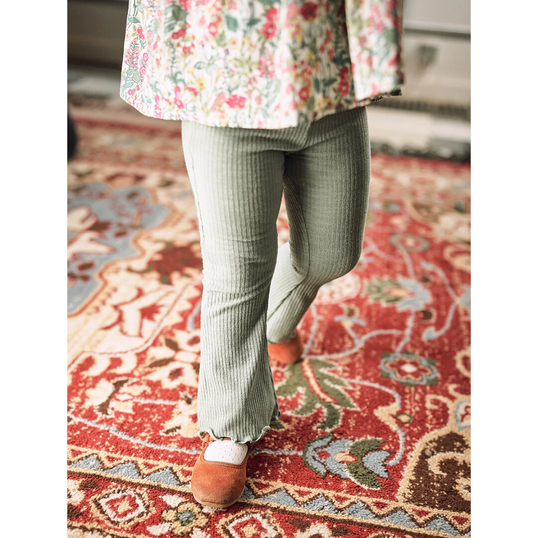 LELEJOVE北欧风儿童休闲长裤女宝微喇叭裤轻薄柔软裤子5AS52953